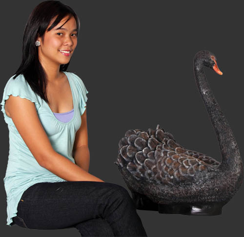 Sitting Swan Black / Fiberglass - Click Image to Close