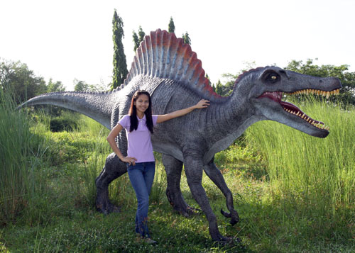 Spinosaurus - Click Image to Close