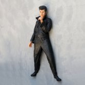 Singer 2 Wall Decor Singer 2 Wall Decor