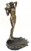 Bronze Lady Hold Pot On Shell Bronze Lady Hold Pot On Shell